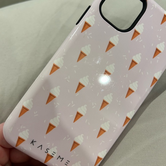 KaseMe - Iphone 11 case - Picture 6 of 6